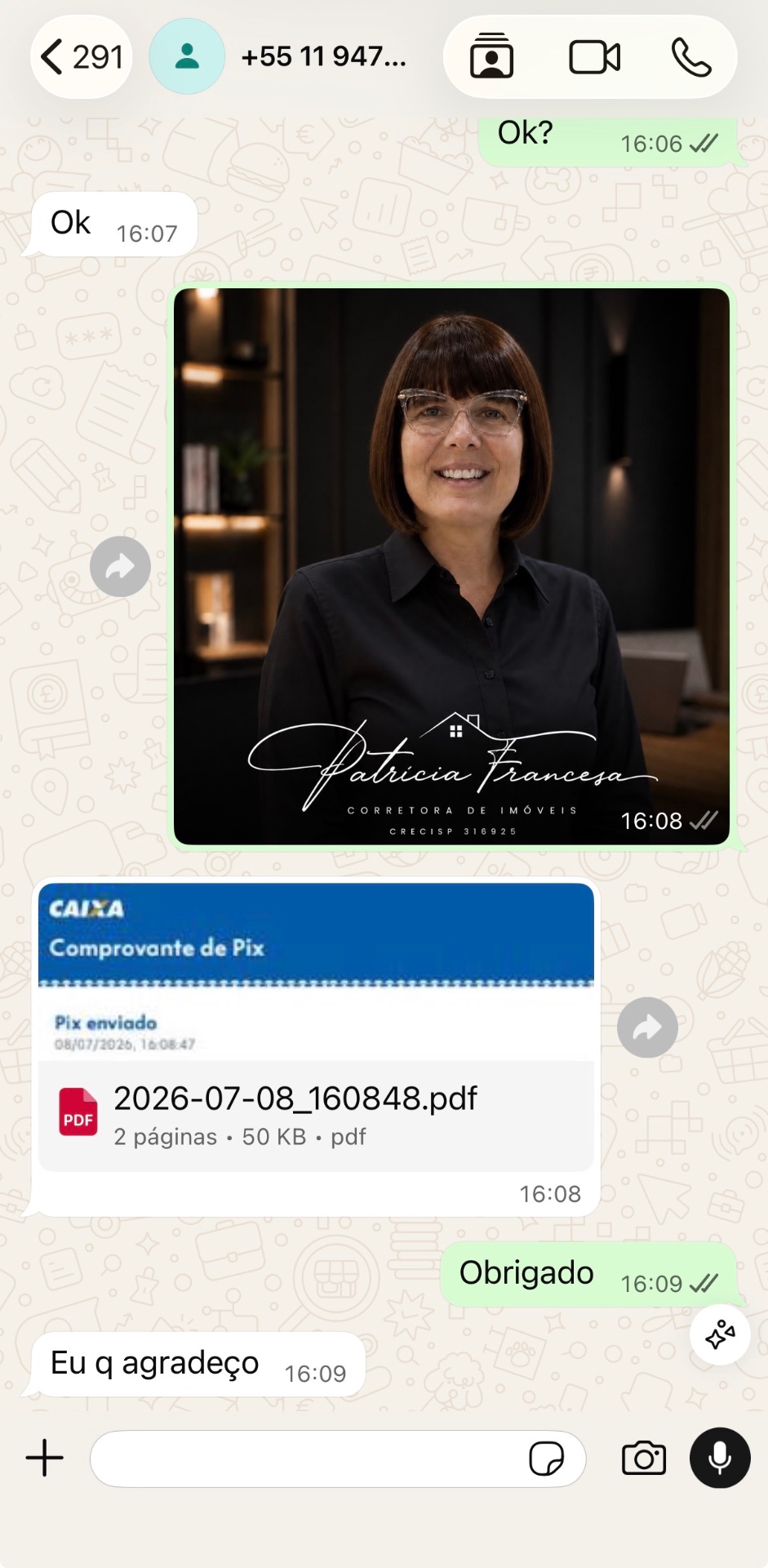 Cliente Patrícia recebendo a foto profissional com assinatura pelo WhatsApp